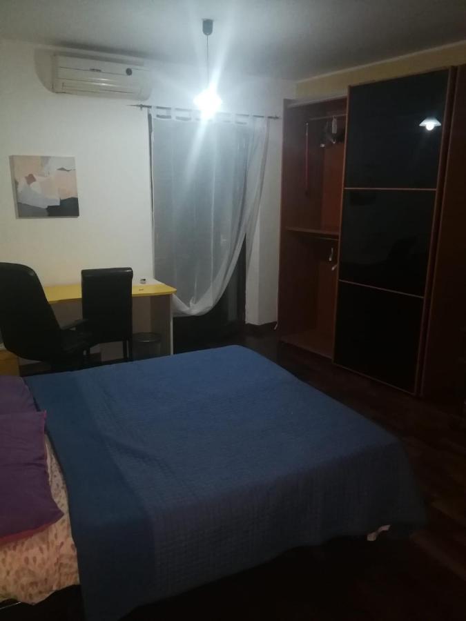 Apartamento La Casa Di Nonna Assunta Mesina Exterior foto